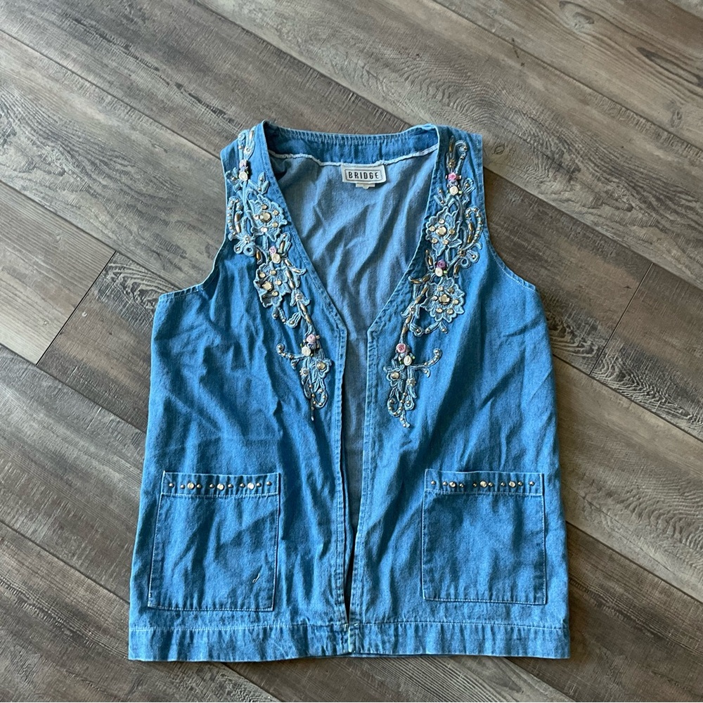 Vintage Embroidered Denim Vest – Boho Western Y2K